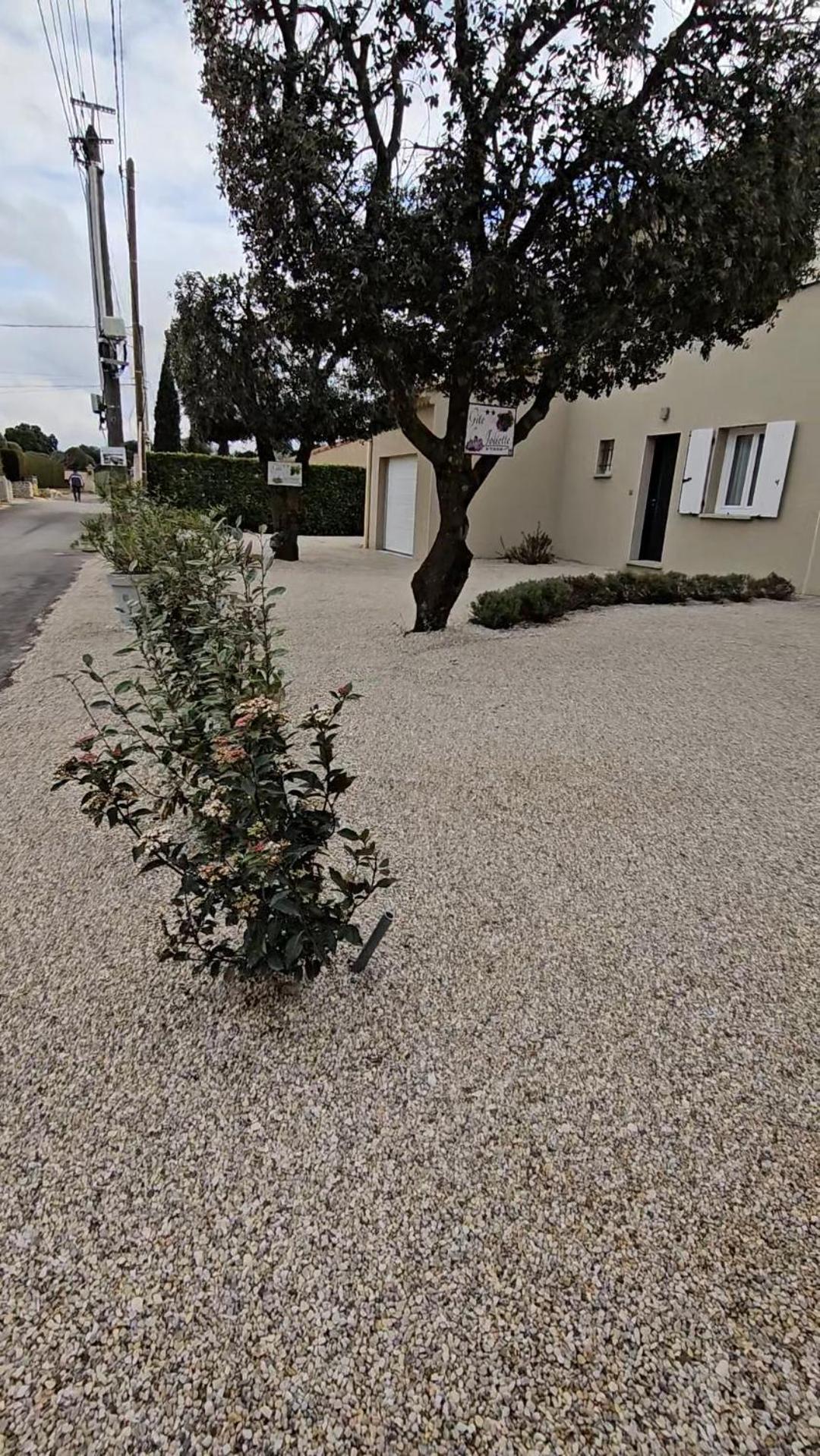 Gite La Joliette Et Le Chesnaie Grillon Εξωτερικό φωτογραφία